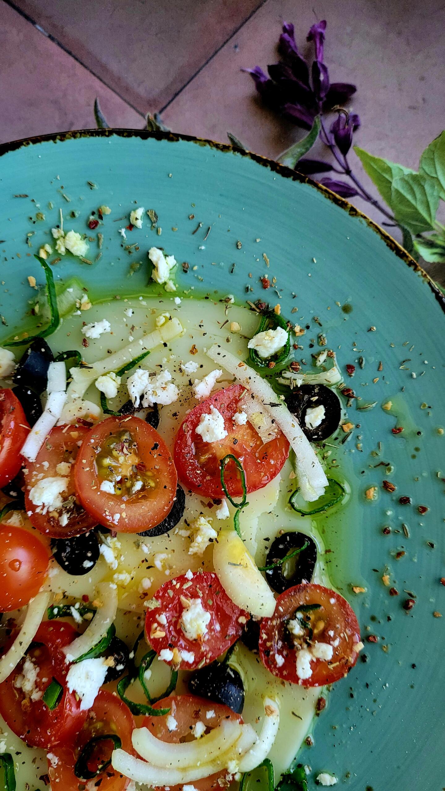 frischer Tomaten-Mozzarella-Salat